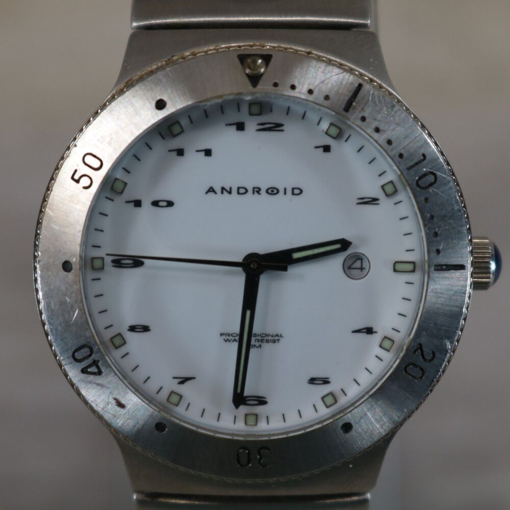 Android Quartz Diver Watch – Pre-Owned, New Battery, Round, Silver/White